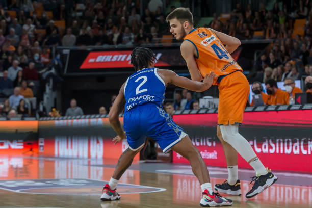 球队面临的 球队面临的