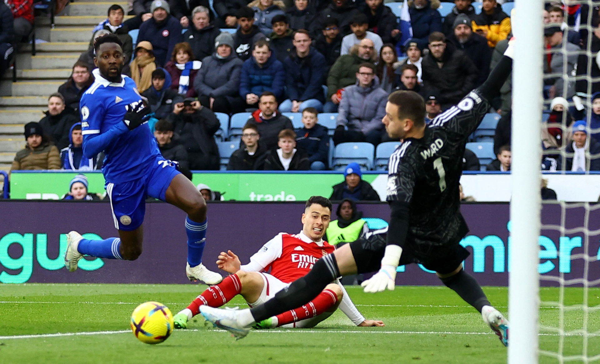 情况下保持 情况下保持